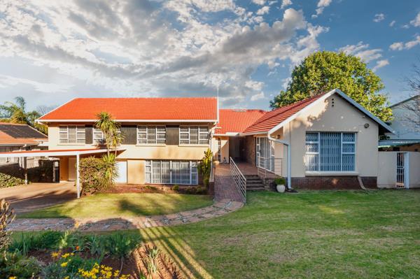 5 Bedroom House
