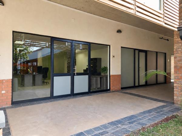 84.4 m² Office Space