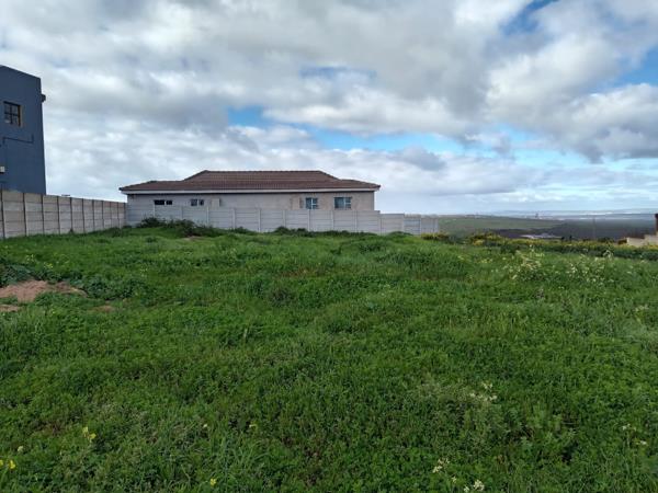 884 m² Land