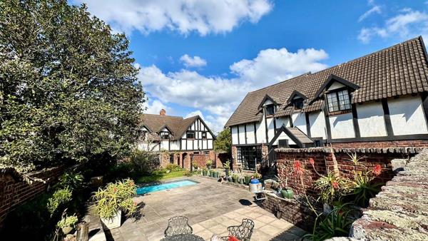 4 Bedroom Townhouse