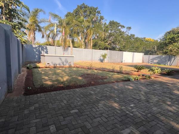 6 Bedroom House
