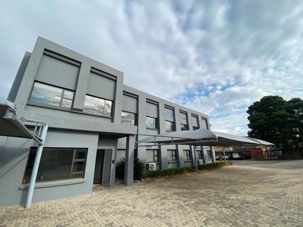 440 m² Office Space