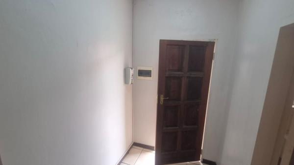 1 Bedroom House