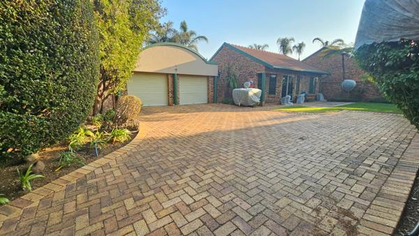 2 Bedroom Simplex