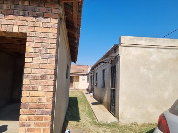 9 Bedroom House