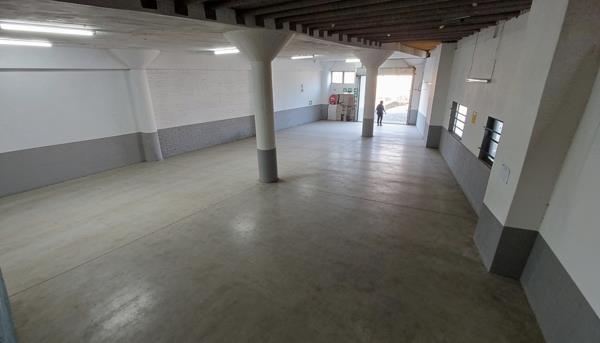 350 m² Industrial space