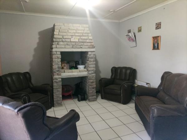 2 Bedroom House