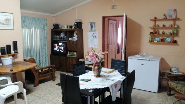 1 Bedroom House
