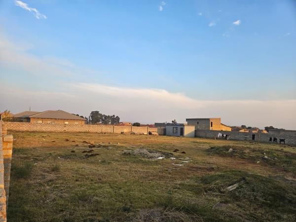 80 m² Land