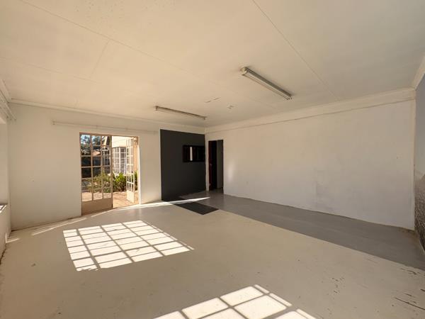 1 Bedroom House
