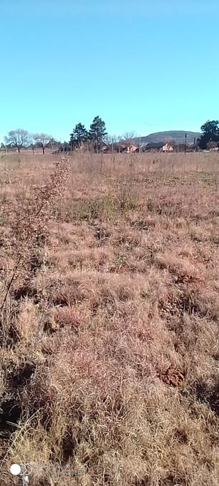 1 270 m² Land