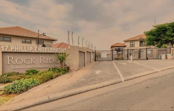 2 Bedroom Townhouse