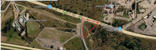 3 270 m² Land