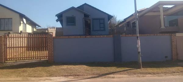 2 Bedroom House