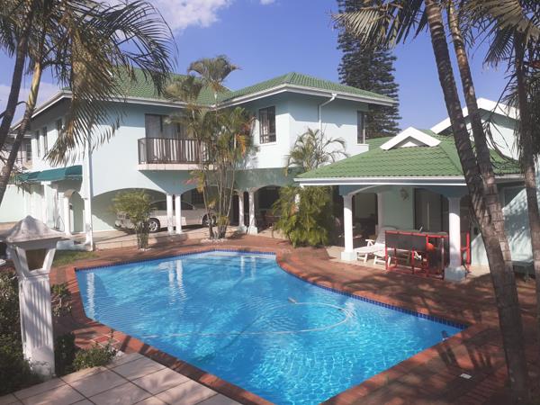 6 Bedroom House