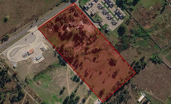 3.4 ha Farm