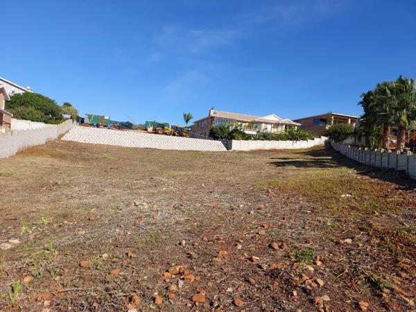 1 139 m² Land