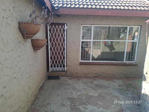 1 Bedroom Garden Cottage