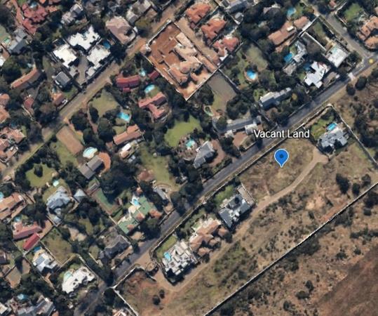 1 726 m² Land