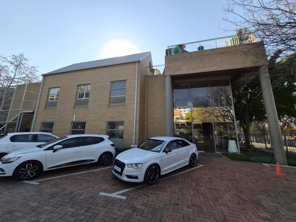 61 m² Commercial space