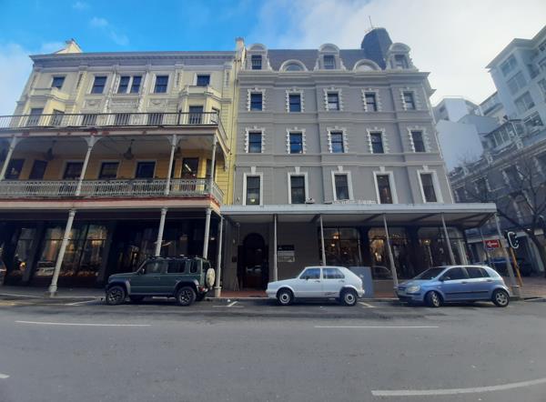 196 m² Commercial space