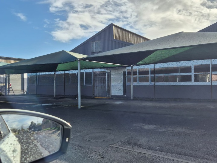 2 080 m² Industrial space
