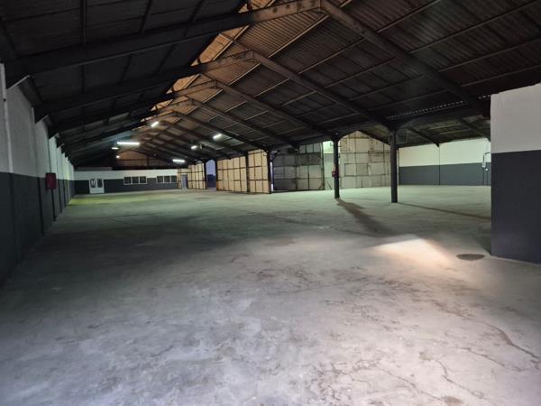 2 080 m² Industrial space