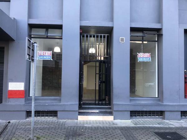 160 m² Retail Space