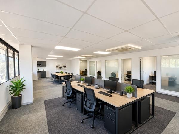 154 m² Office Space