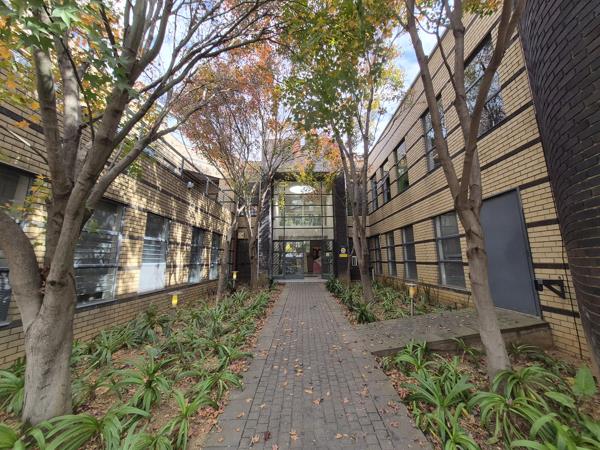 182 m² Commercial space