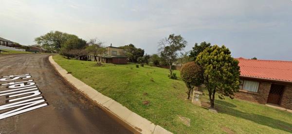 774 m² Land