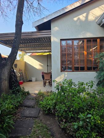2 Bedroom Simplex