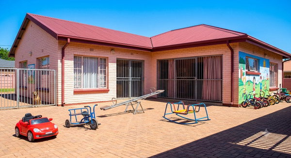 2 007 m² Commercial space