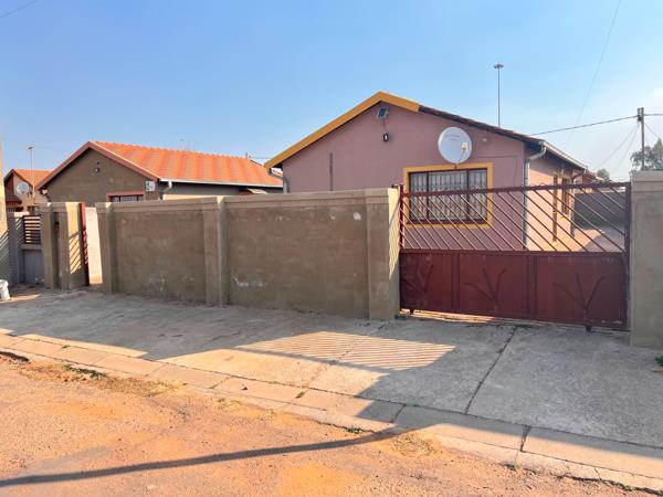 2 Bedroom House