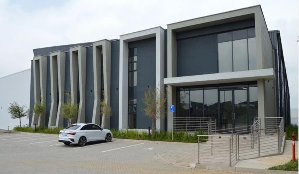 5 515 m² Commercial space