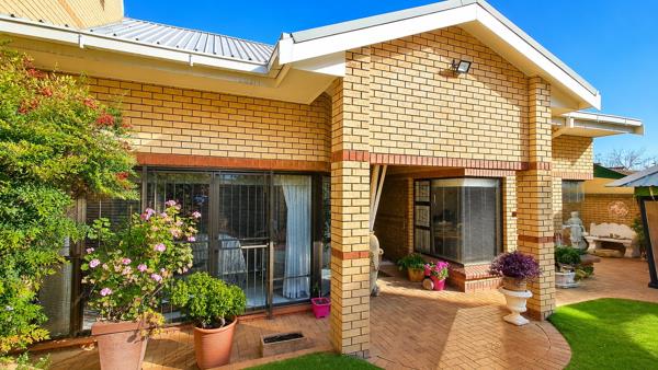 11 Bedroom Simplex