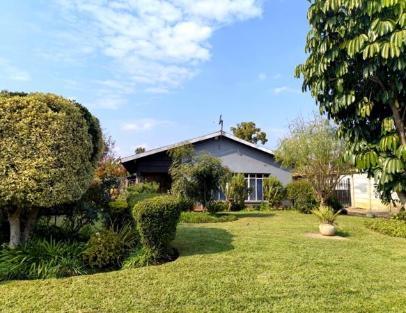 6 Bedroom House