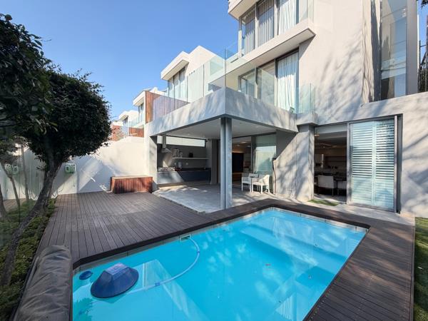 4 Bedroom Townhouse