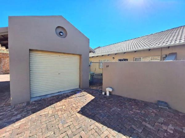 2 Bedroom Townhouse