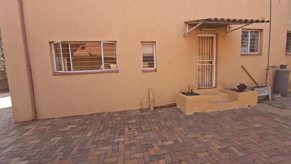 1 Bedroom Garden Cottage