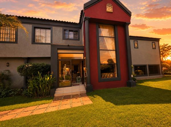 7 Bedroom House