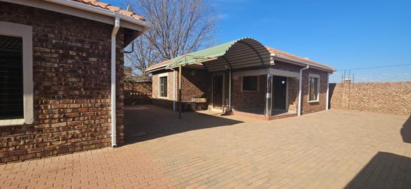 2 Bedroom Townhouse