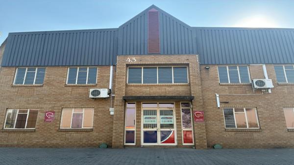 1 438 m² Commercial space