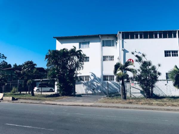 719 m² Commercial space