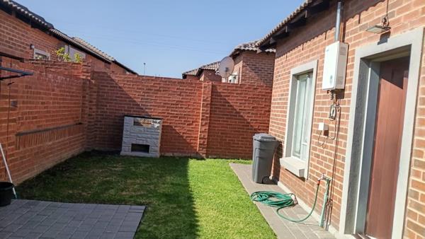 2 Bedroom House