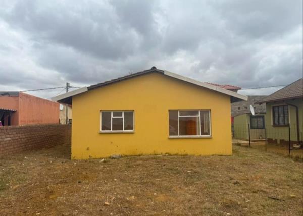 2 Bedroom House