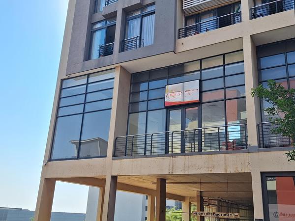 131 m² Commercial space