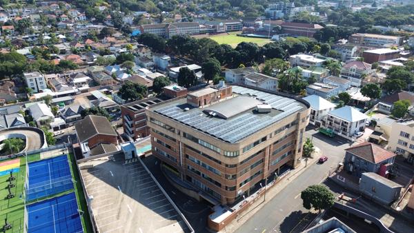 120 m² Commercial space