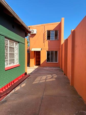 1 Bedroom House