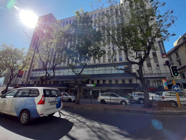 1 896 m² Commercial space
